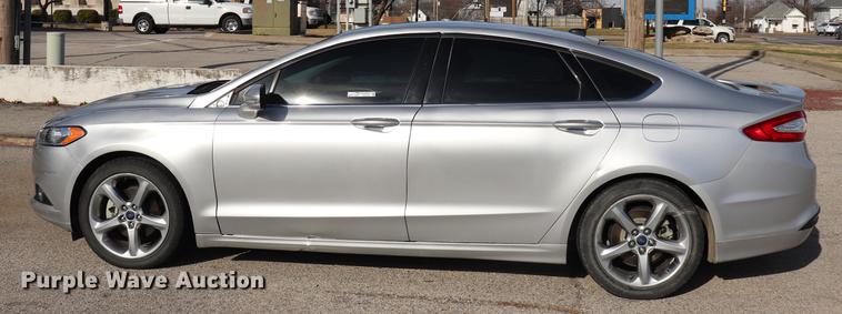 image for item EC9332 2013 Ford Fusion SE