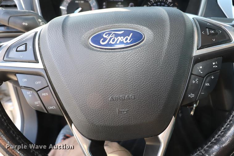 image for item EC9332 2013 Ford Fusion SE