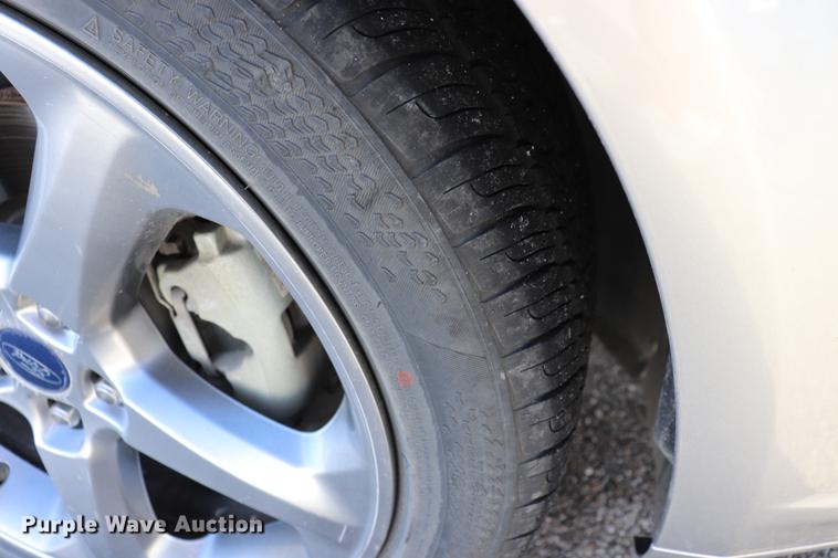 image for item EC9332 2013 Ford Fusion SE