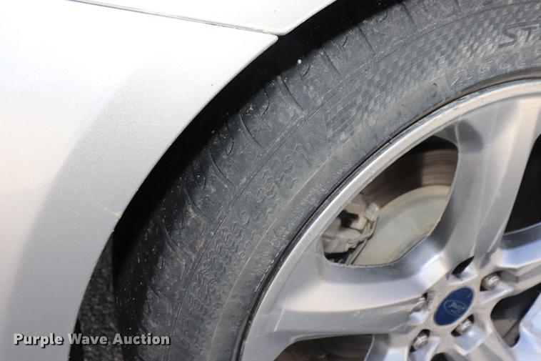 image for item EC9332 2013 Ford Fusion SE