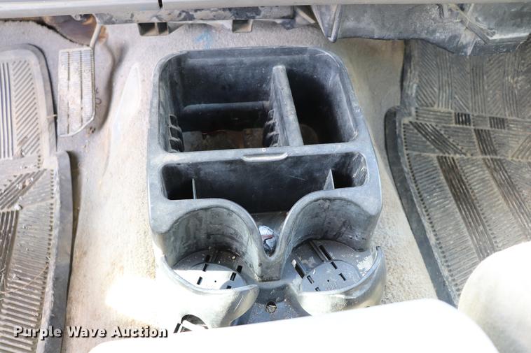 image for item EC9334 1994 Chevrolet Silverado 1500 pickup truck