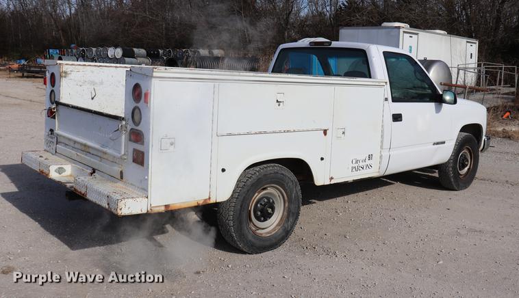 image for item EC9335 1996 Chevrolet Cheyenne 2500 utility bed truck