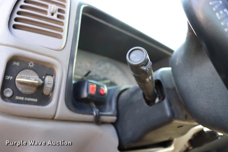 image for item EC9335 1996 Chevrolet Cheyenne 2500 utility bed truck