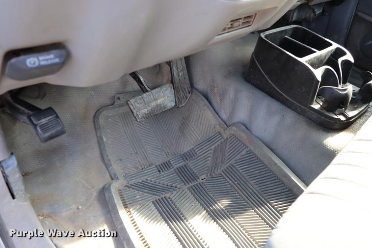 image for item EC9335 1996 Chevrolet Cheyenne 2500 utility bed truck