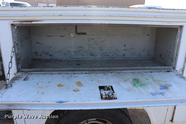 image for item EC9335 1996 Chevrolet Cheyenne 2500 utility bed truck