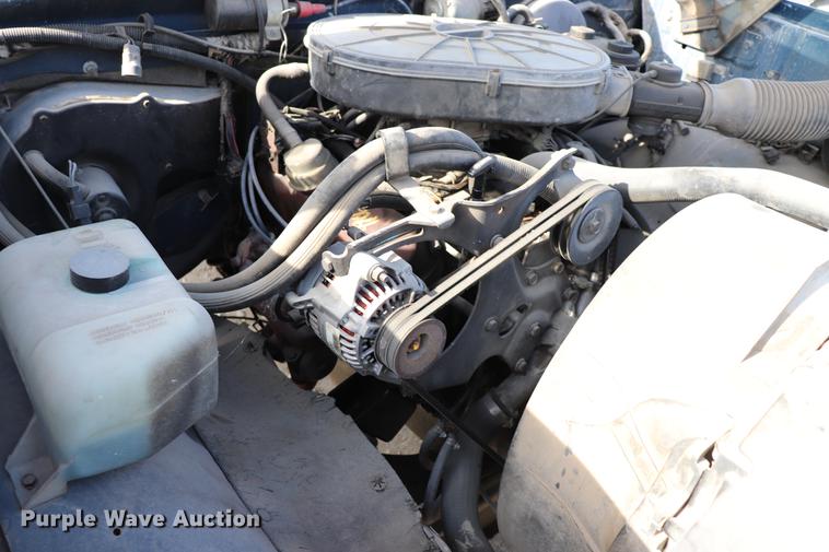 image for item EC9336 1989 Dodge D150 pickup truck