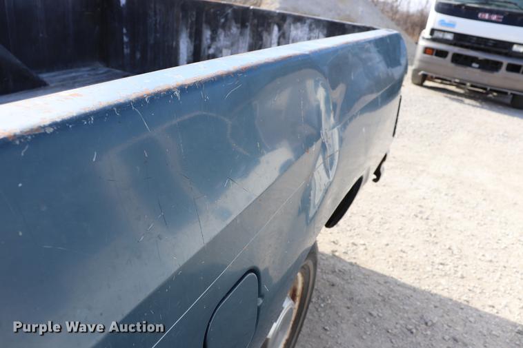 image for item EC9336 1989 Dodge D150 pickup truck