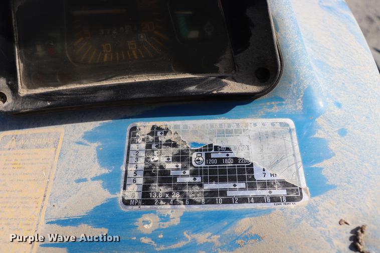 image for item EC9338 Ford 2910 tractor