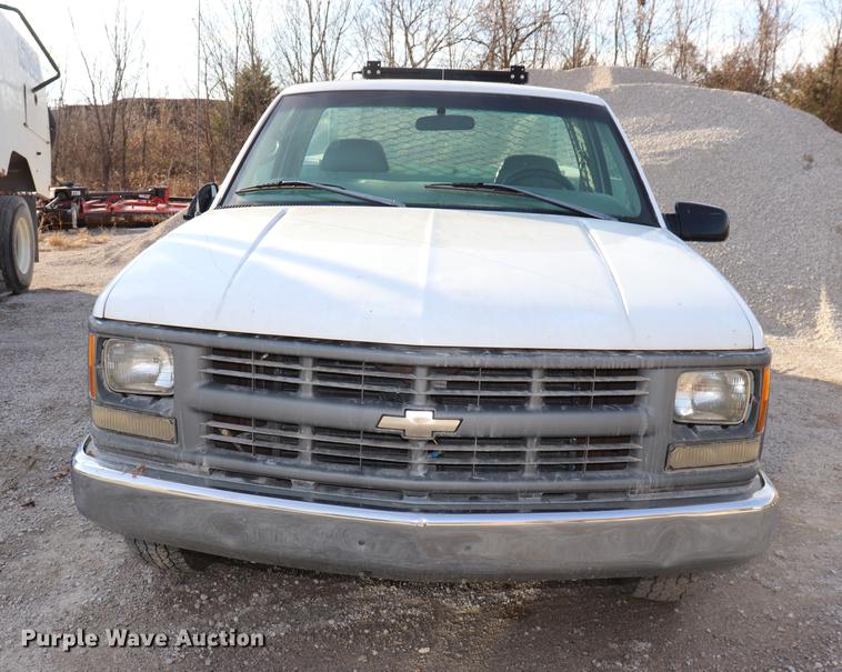 image for item EC9340 1998 Chevrolet Cheyenne 2500 utility bed truck