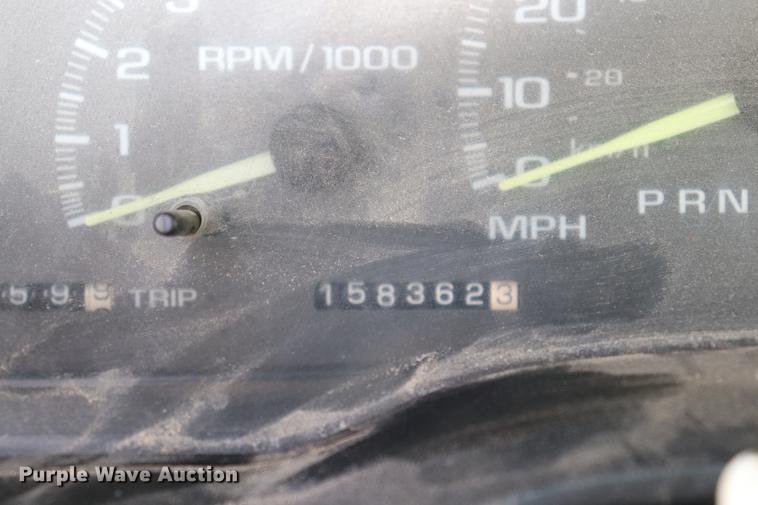 image for item EC9340 1998 Chevrolet Cheyenne 2500 utility bed truck