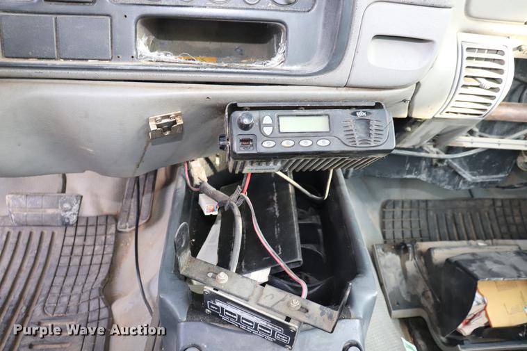 image for item EC9340 1998 Chevrolet Cheyenne 2500 utility bed truck