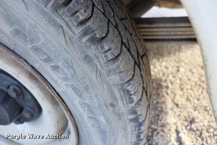 image for item EC9340 1998 Chevrolet Cheyenne 2500 utility bed truck