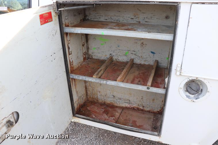 image for item EC9340 1998 Chevrolet Cheyenne 2500 utility bed truck