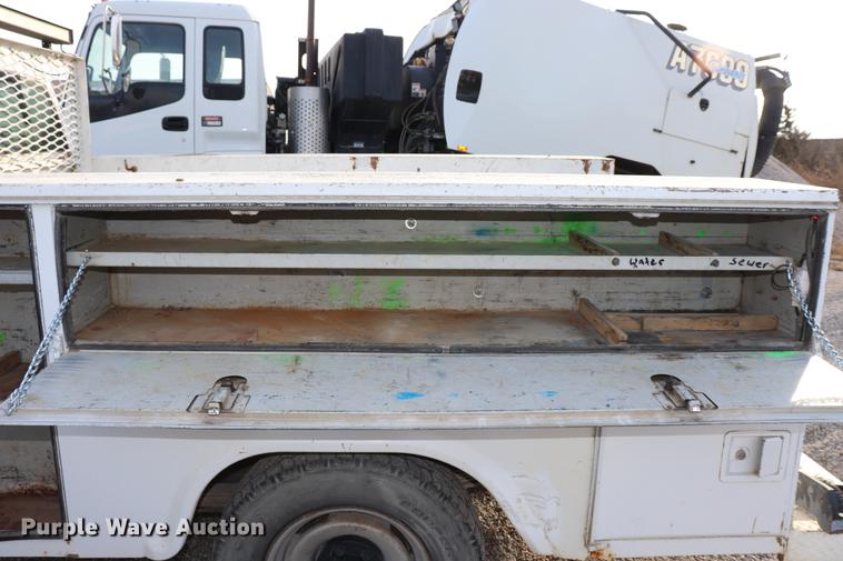 image for item EC9340 1998 Chevrolet Cheyenne 2500 utility bed truck