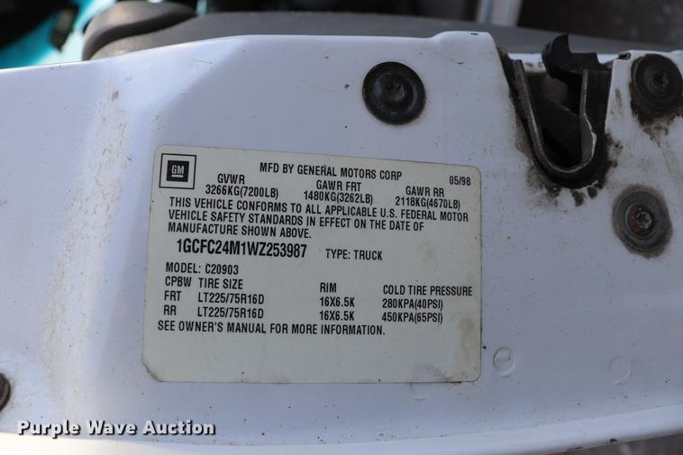 image for item EC9340 1998 Chevrolet Cheyenne 2500 utility bed truck