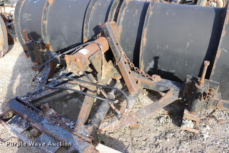 image for item EC9343 Valk RV142X snow plow