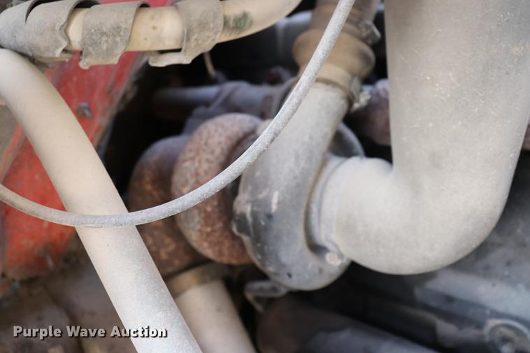 image for item EC9345 1991 International 4900 dump truck