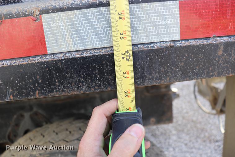 image for item EC9345 1991 International 4900 dump truck