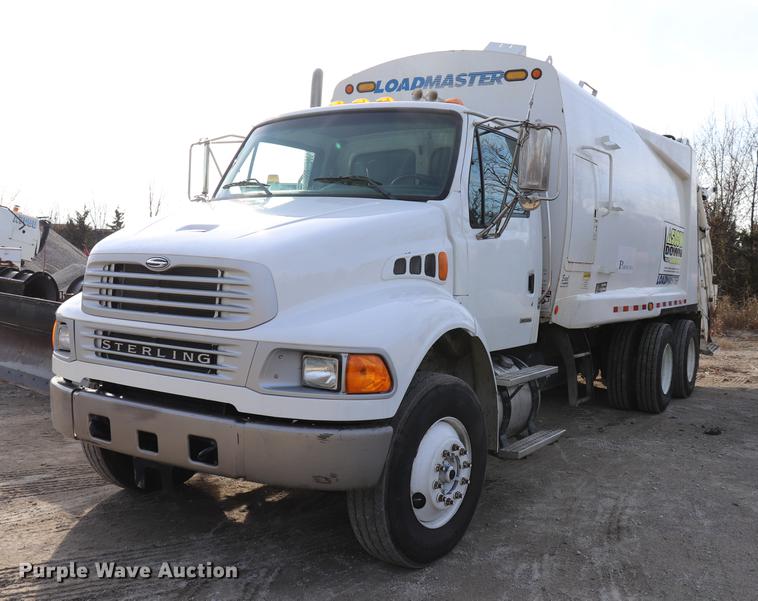 image for item EC9346 2008 Sterling Acterra refuse truck