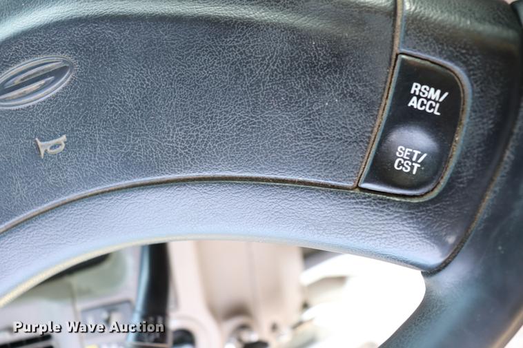 image for item EC9346 2008 Sterling Acterra refuse truck