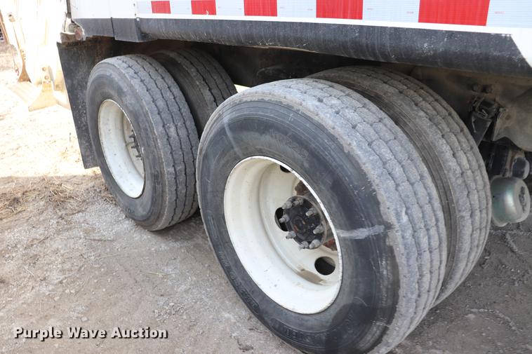 image for item EC9346 2008 Sterling Acterra refuse truck