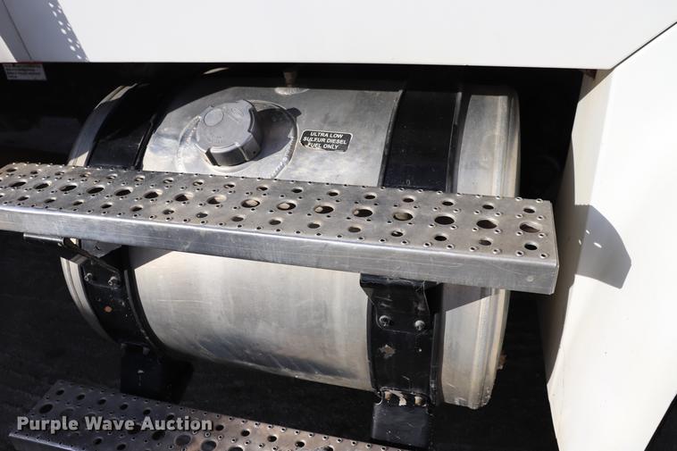 image for item EC9346 2008 Sterling Acterra refuse truck