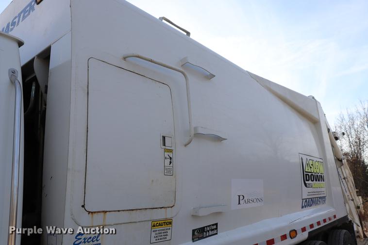 image for item EC9346 2008 Sterling Acterra refuse truck