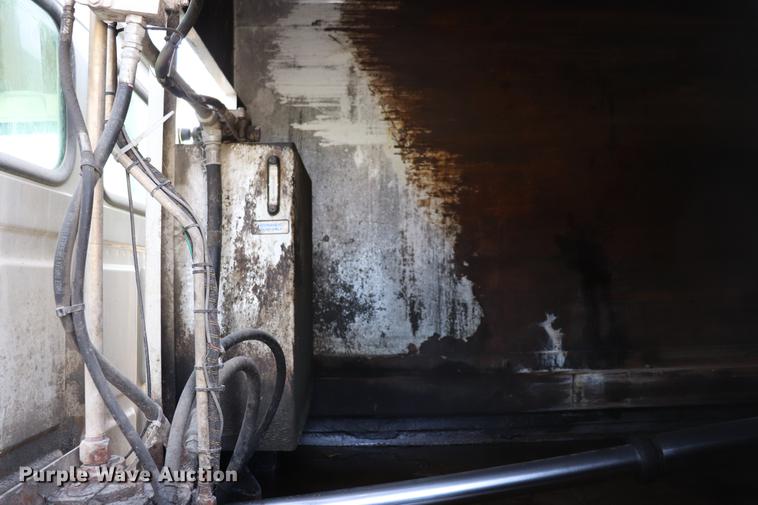 image for item EC9346 2008 Sterling Acterra refuse truck