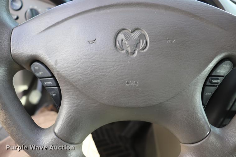 image for item EC9347 2002 Dodge Grand Caravan