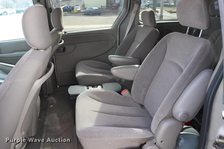 image for item EC9347 2002 Dodge Grand Caravan