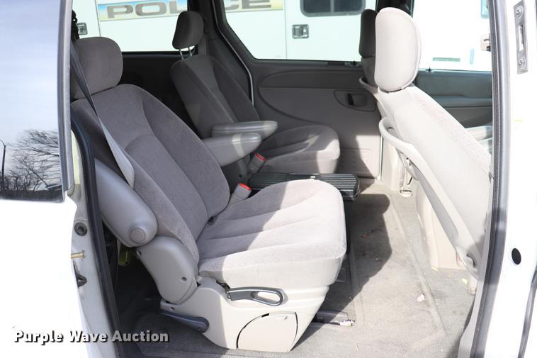 image for item EC9347 2002 Dodge Grand Caravan