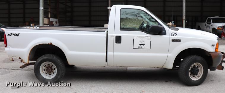 image for item ED9696 2001 Ford F250 Super Duty pickup truck