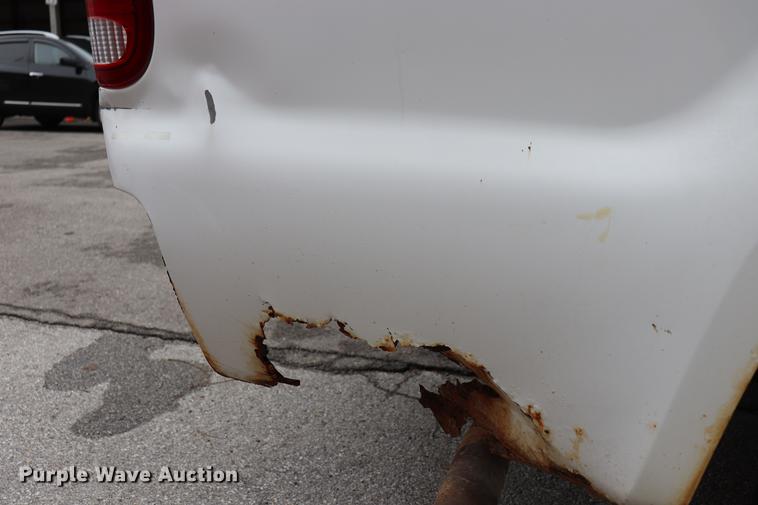 image for item ED9696 2001 Ford F250 Super Duty pickup truck