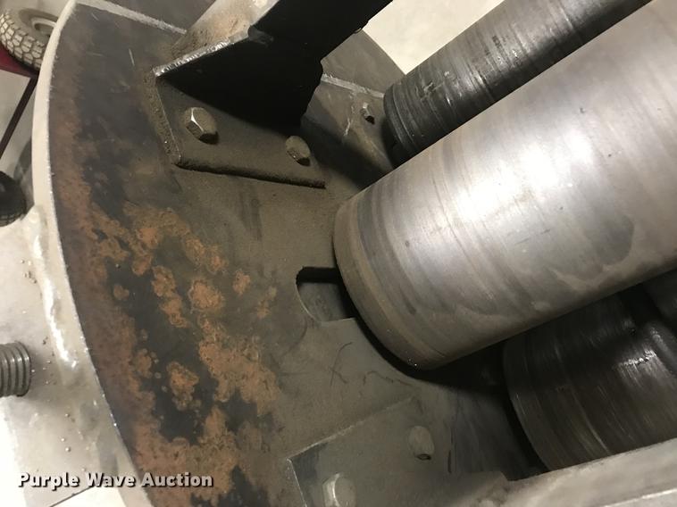 image for item G1017 Steel channel roller