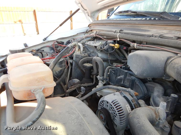 image for item J5514 2004 Ford F250 XLT Super Duty pickup truck