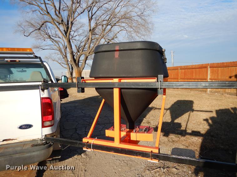 image for item J5514 2004 Ford F250 XLT Super Duty pickup truck