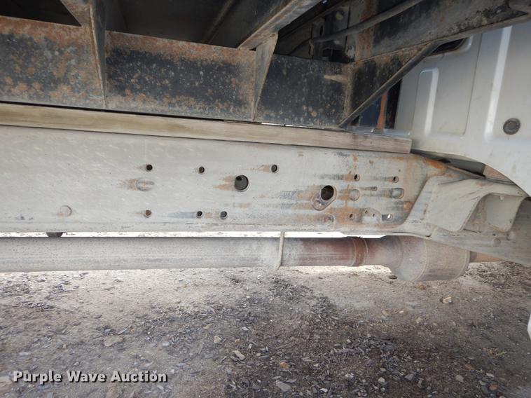 image for item J5555 2006 Ford F550 XLT Super Duty dump truck