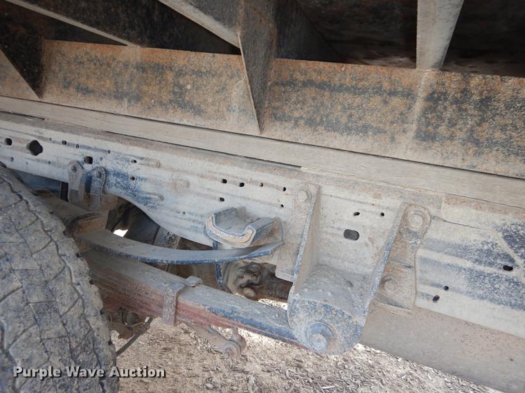 image for item J5555 2006 Ford F550 XLT Super Duty dump truck