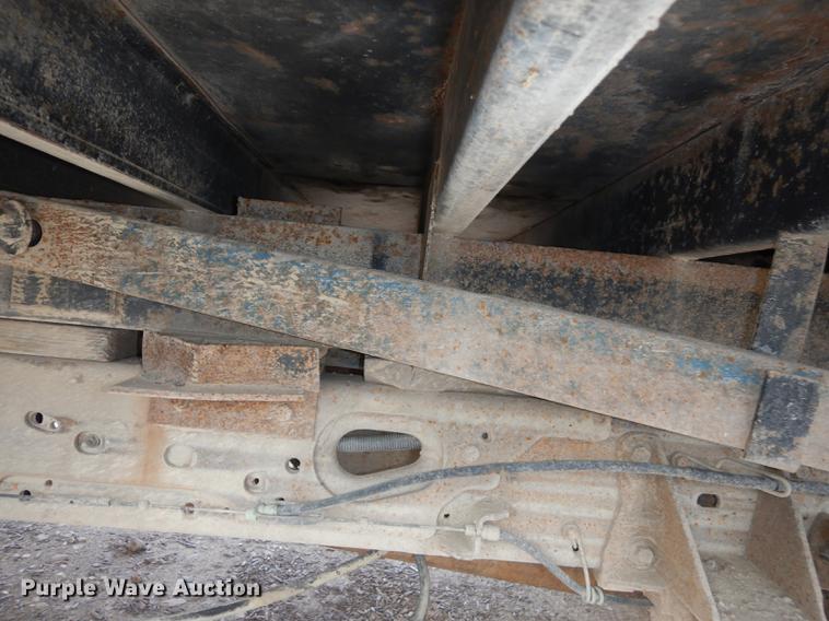 image for item J5555 2006 Ford F550 XLT Super Duty dump truck