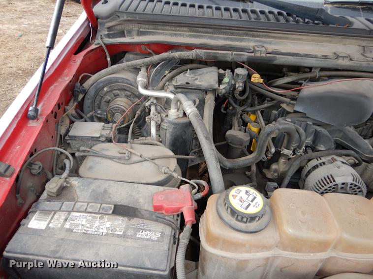 image for item J5566 2004 Ford F250 Super Duty XLT SuperCab utility bed pickup truck