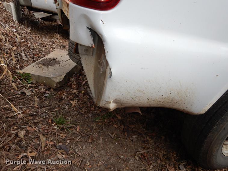 image for item J5567 1999 Ford F250 Super Duty XL SuperCab pickup truck