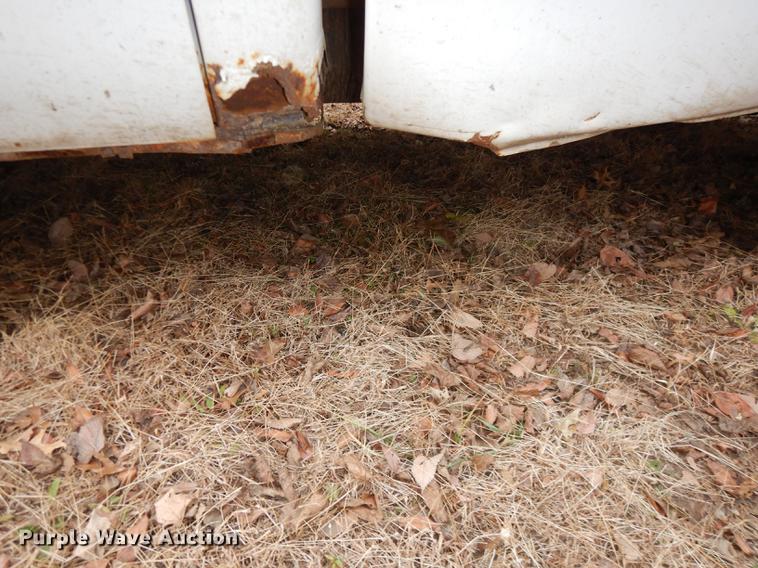 image for item J5567 1999 Ford F250 Super Duty XL SuperCab pickup truck