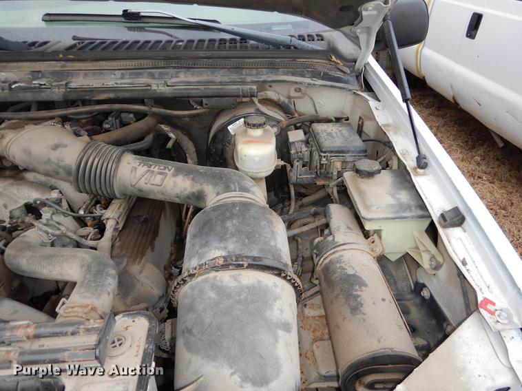 image for item J5567 1999 Ford F250 Super Duty XL SuperCab pickup truck