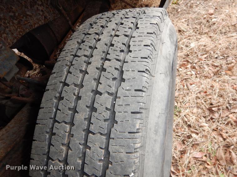 image for item J5568 2003 Ford F250 Super Duty XL SuperCab pickup truck