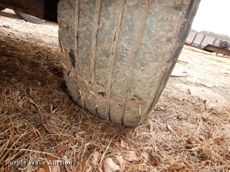 image for item J5568 2003 Ford F250 Super Duty XL SuperCab pickup truck