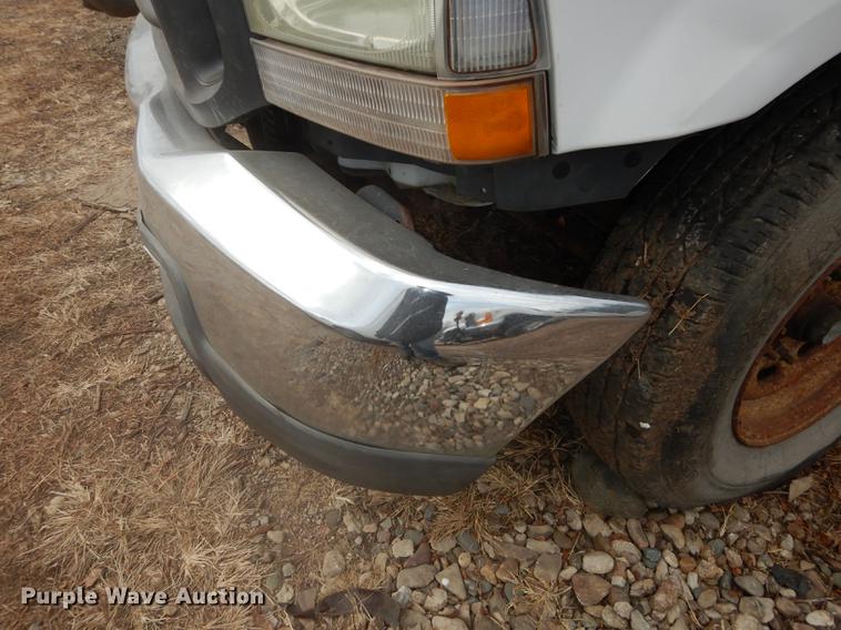 image for item J5568 2003 Ford F250 Super Duty XL SuperCab pickup truck