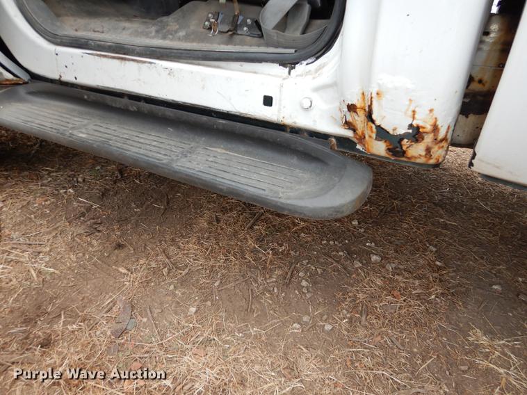 image for item J5569 2003 Ford F250 Super Duty XL pickup truck