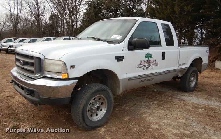 image for item J5570 2000 Ford F250 Super Duty XLT SuperCab pickup truck