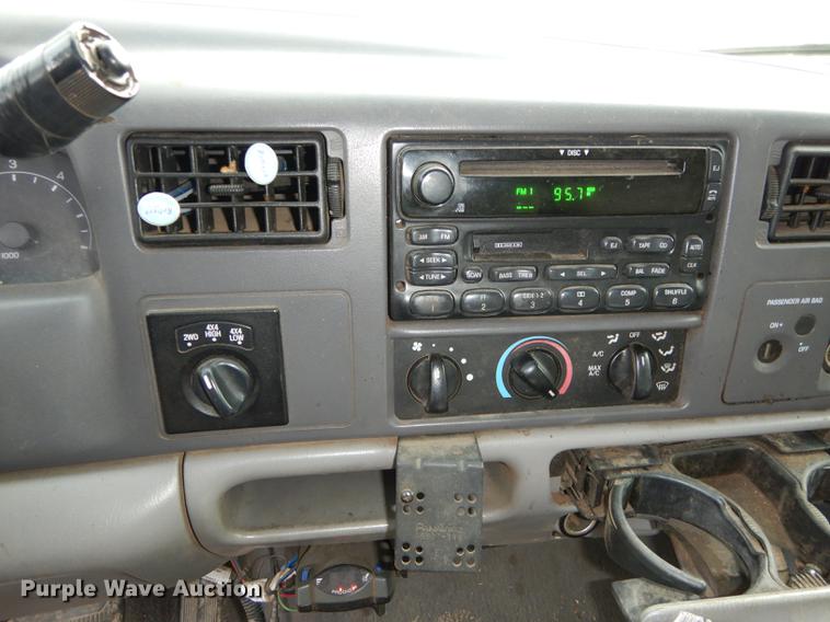 image for item J5570 2000 Ford F250 Super Duty XLT SuperCab pickup truck