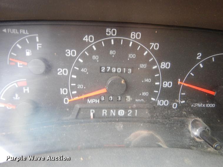 image for item J5570 2000 Ford F250 Super Duty XLT SuperCab pickup truck